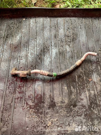 Трубка шланг кондиционера Mercedes-Benz E-Class W2