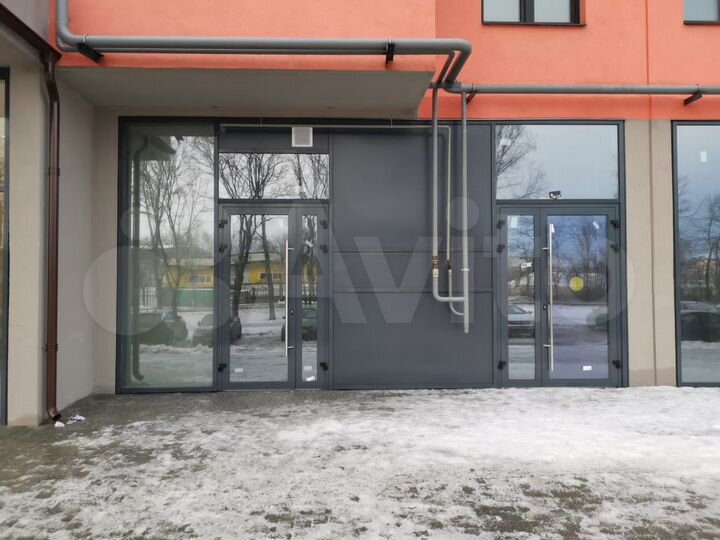 Торговая площадь, 32 м²