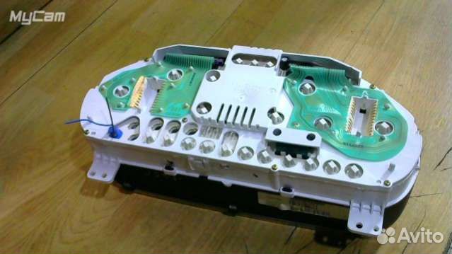 Щиток приборов (приборная панель) Mitsubishi Space