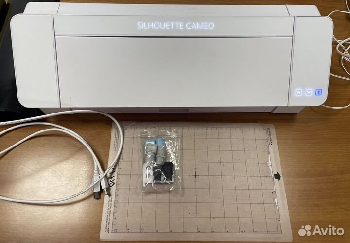 Плоттер Silhouette Cameo 4