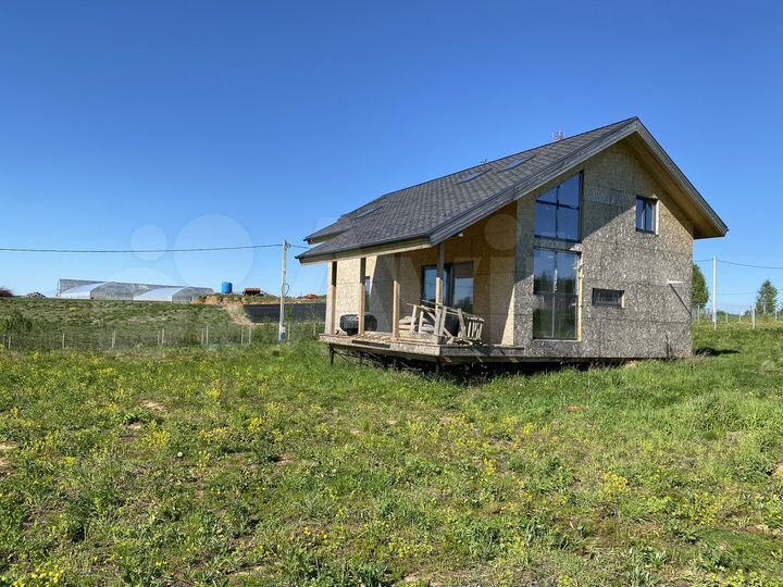 Дом 212 м² на участке 25 сот.