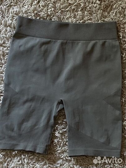 Спортивный костюм женский