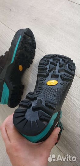 Треккинг ботинки salewa 37р