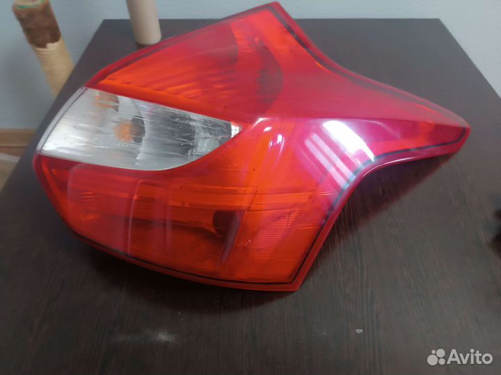 Фонарь задний ford focus 3 хэтчбек