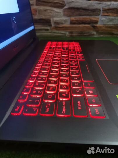 Игровой ноутбук Acer nitro 5 17,3 i5 10го/RTX 3050