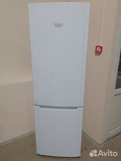 Холодильник Hotpoint ariston No frost