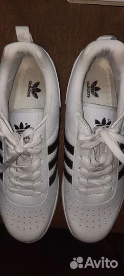 Кроссовки adidas