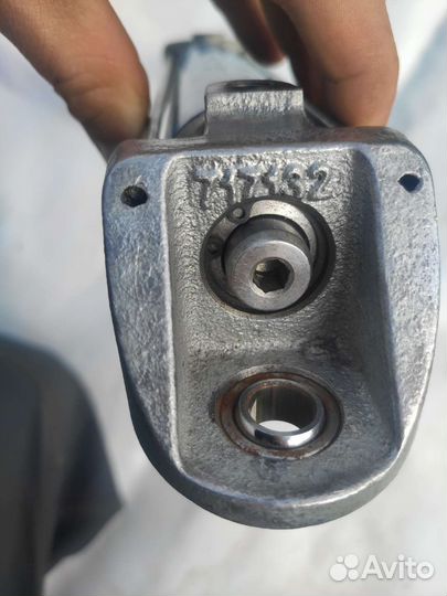 Гидроцелиндр