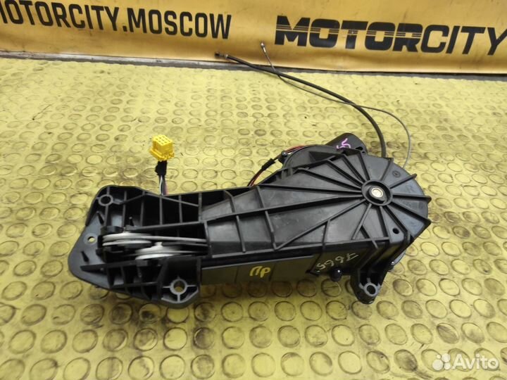 Электропривод двери правый Mercedes-Benz V-Class