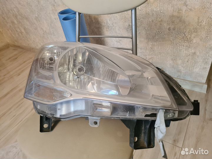 Фара правая на citroen berlingo 2 рестайлинг