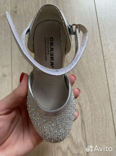 Туфли на девочку