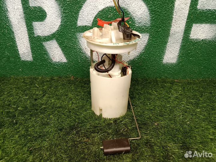 Насос топливный в сборе Ford Focus 3