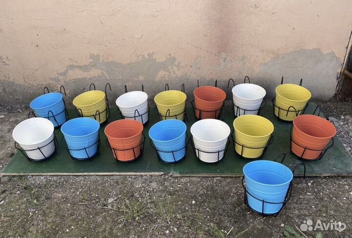 Кашпо горшок для цветов