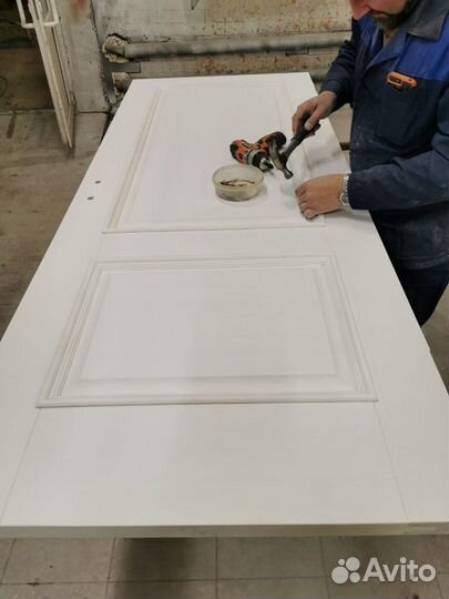 Изготовление и реставрация дверей