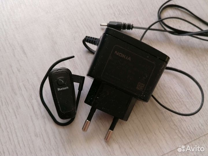 Блютуз наушник универсальный