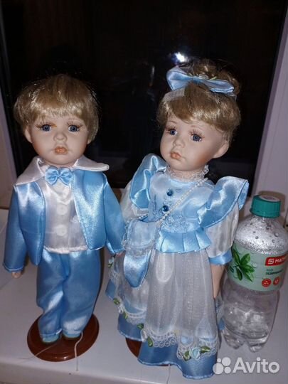 Куклы фарфоровые