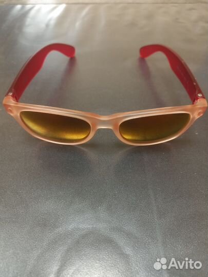 Солнцезащитные очки Polaroid детские с футляром