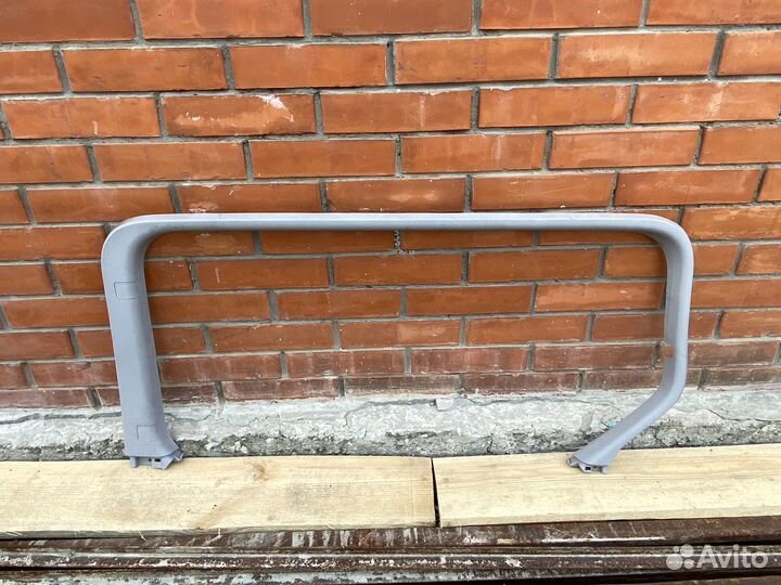 Обшивка правой сдвижной двери Hyundai grand starex