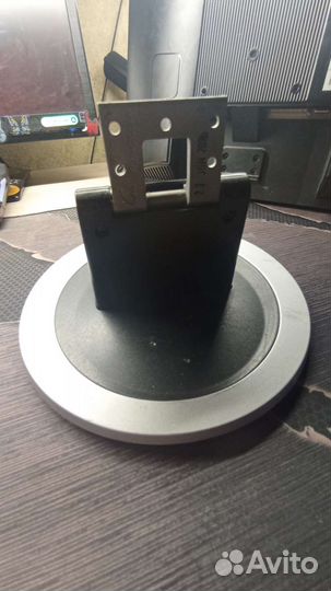 Samsung SyncMaster 710N
