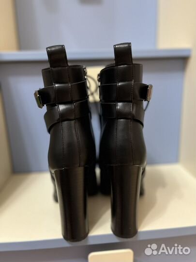 Полусапожки