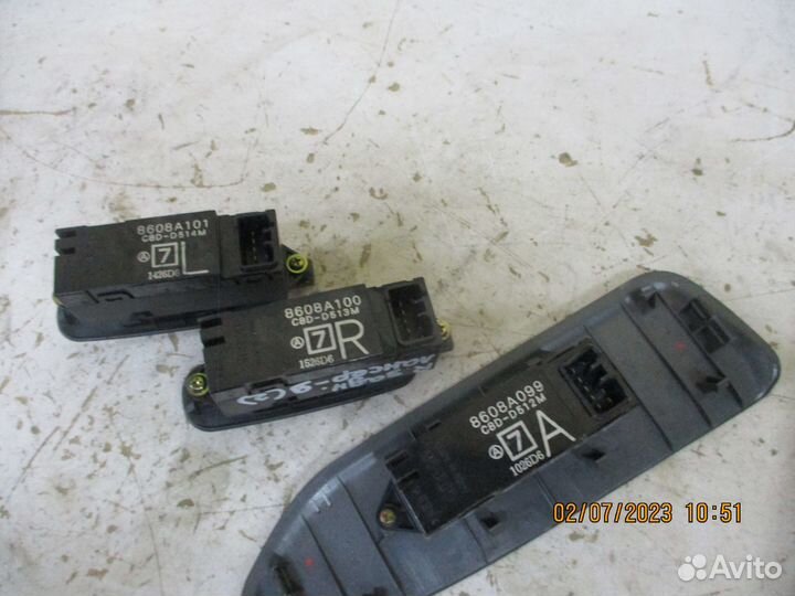 Кнопка стеклоподъемника двери Митсубиси лансер 9