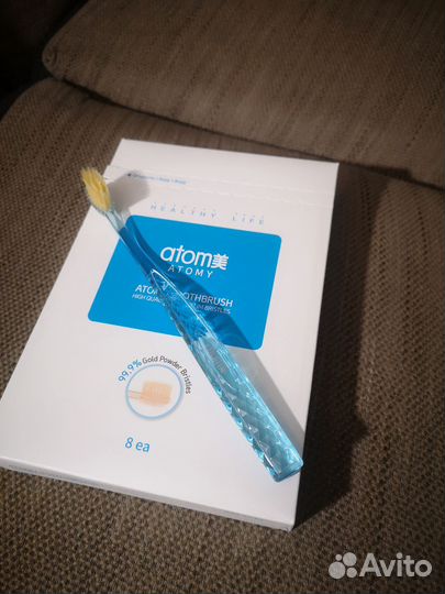 Зубная щетка Atomy