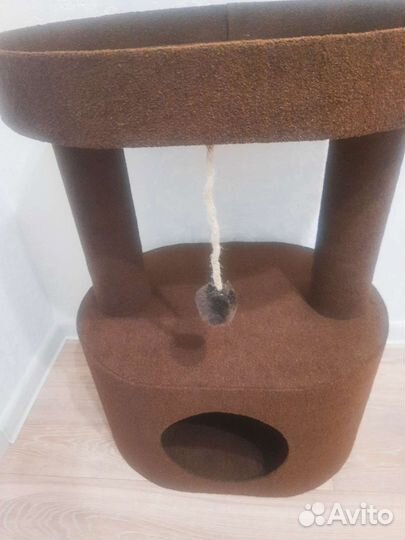 Когтеточка с домиком новая