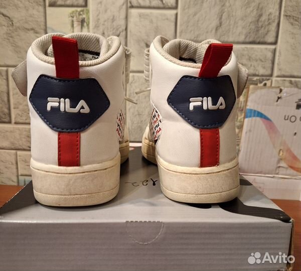 Кроссовки для девочки р 35