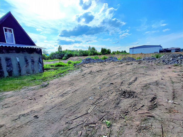 Дом 30 м² на участке 6,2 сот.