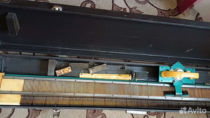 Машина вязальная