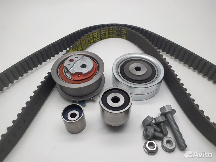 Комплект ремня грм Volkswagen Skoda 03l198119F