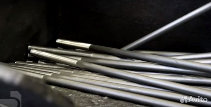 Анкерный болт