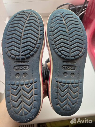 Сандалии crocs детские