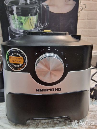 Кухонный комбайн redmond rfp 3904