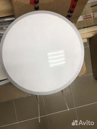 Светильник потолочный