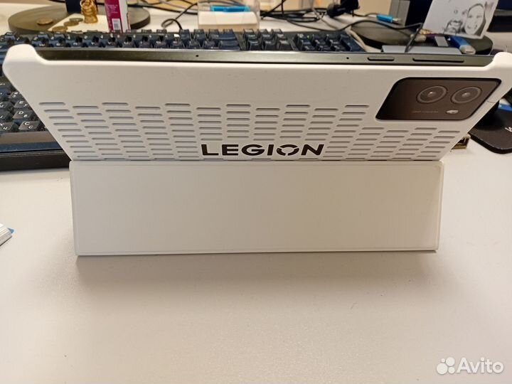 Планшет lenovo legion y700 2025