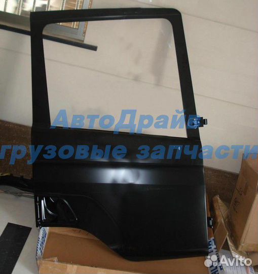 Дверь Скания 4 низкая кабина правая 1476533