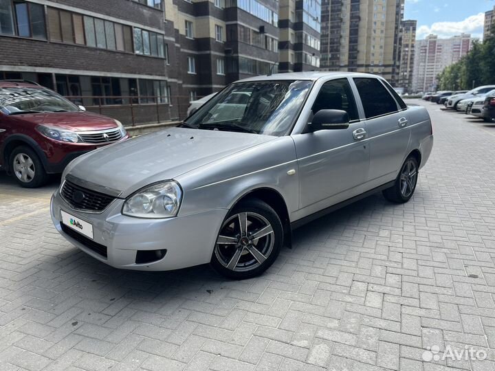 LADA Priora 1.6 МТ, 2011, 200 000 км