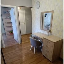 2-к. квартира, 54 м², 5/5 эт.