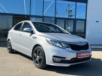 Kia Rio 1.6 AT, 2017, 124 300 км, с пробегом, цена 980 000 руб.