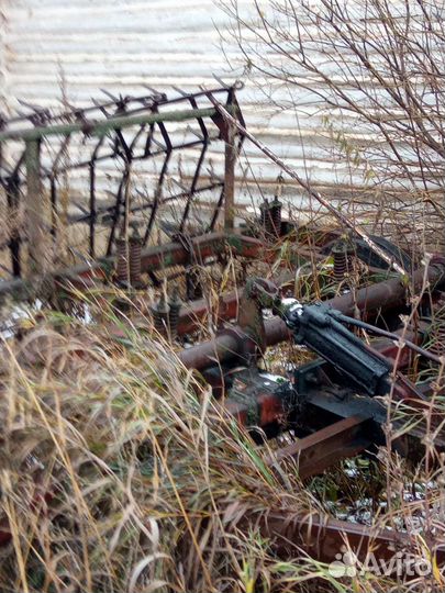 Трактор ВгТЗ ДТ-75, 1990