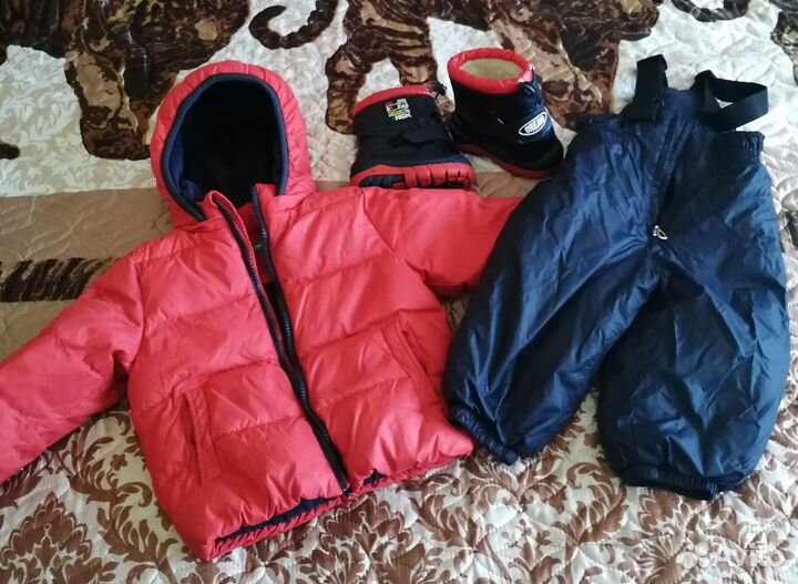 Куртка на девочку