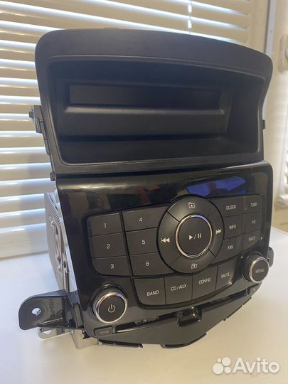 Штатный магнитофон Chevrolet Cruze
