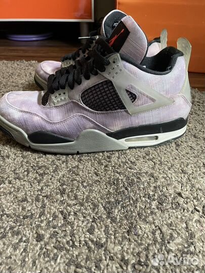 Кроссовки jordan 4