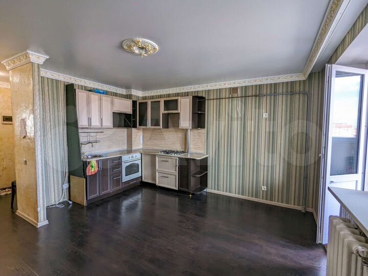 2-к. квартира, 60 м², 9/9 эт.