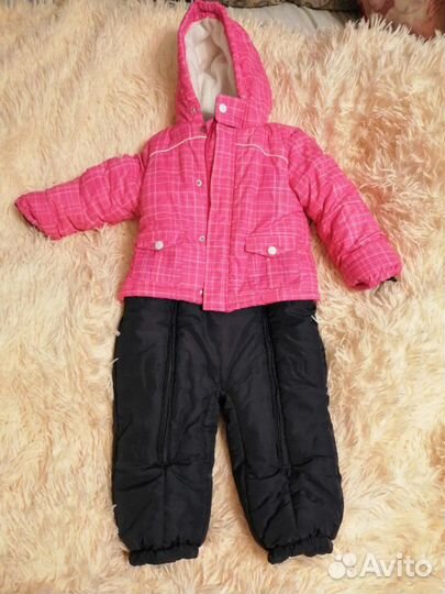 Продам комбинезон для девочки