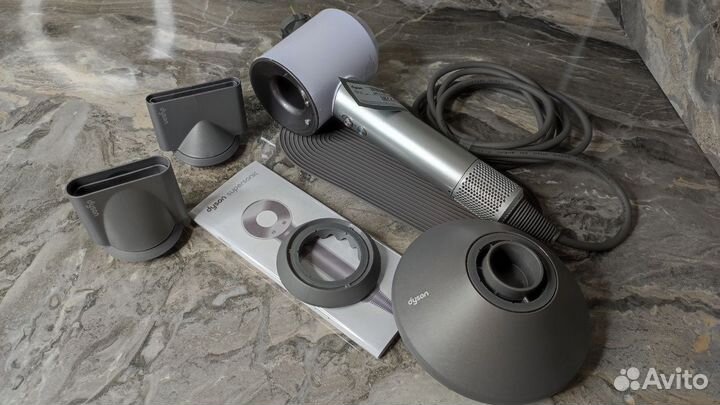 Dyson фен