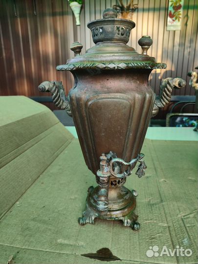 Самовар старинный братьев Рузиных