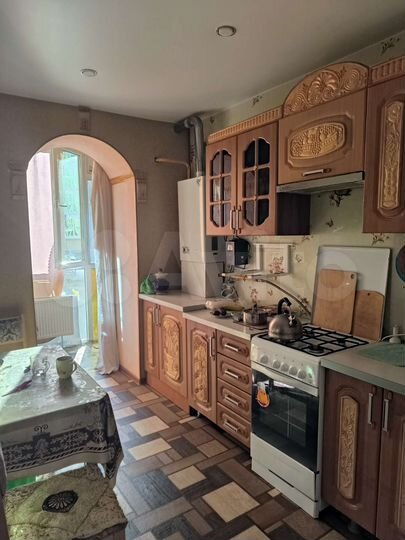 2-к. квартира, 43 м², 1/6 эт.