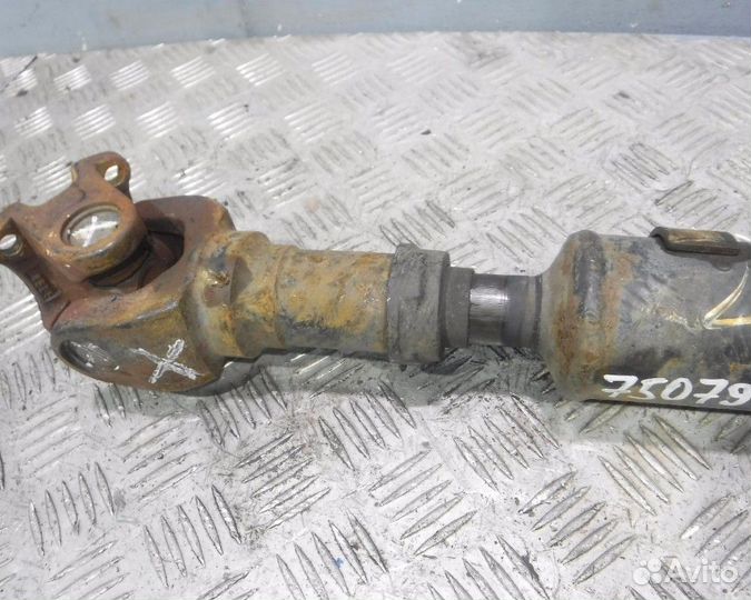 Nissan Navara Вал карданный передний